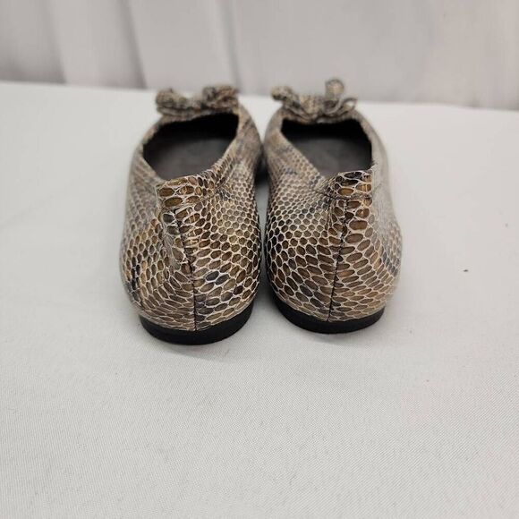 Stuart Weitzman Size 8.5 Tulip Bow Snake Skin Print Ballet Flats F - Picture 3 of 11